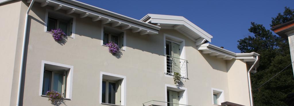 Il Cortile Friendly House Hotel Borgomanero Bagian luar foto